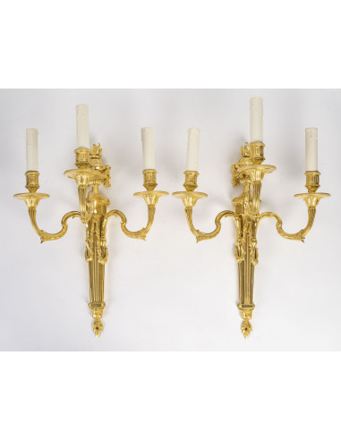 A Pair of Wall - Lights in Louis XVI...