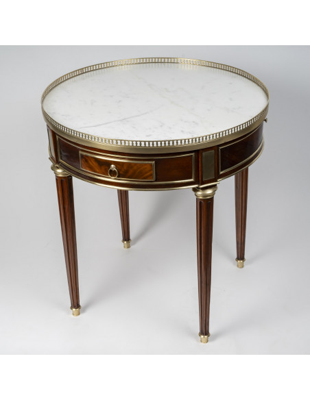 Table bouillotte d'époque Louis XVI (1774 - 1793).  XVIIIe siècle.