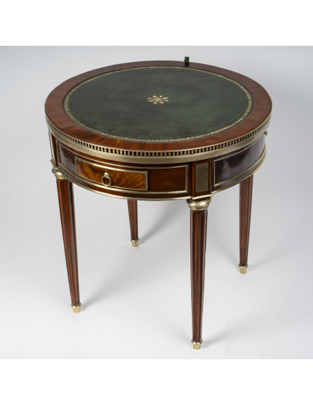 Table bouillotte d'époque Louis XVI (1774 - 1793).  XVIIIe siècle.