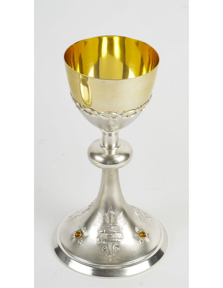 A Chalice and its Paten.