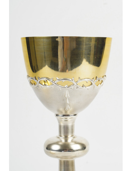 A Chalice and its Paten.