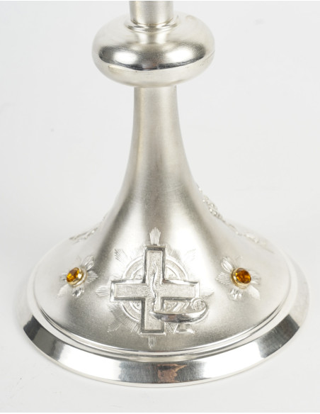 A Chalice and its Paten.