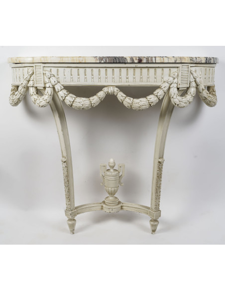 Paire de consoles de style Louis XVI.  XIXe siècle.